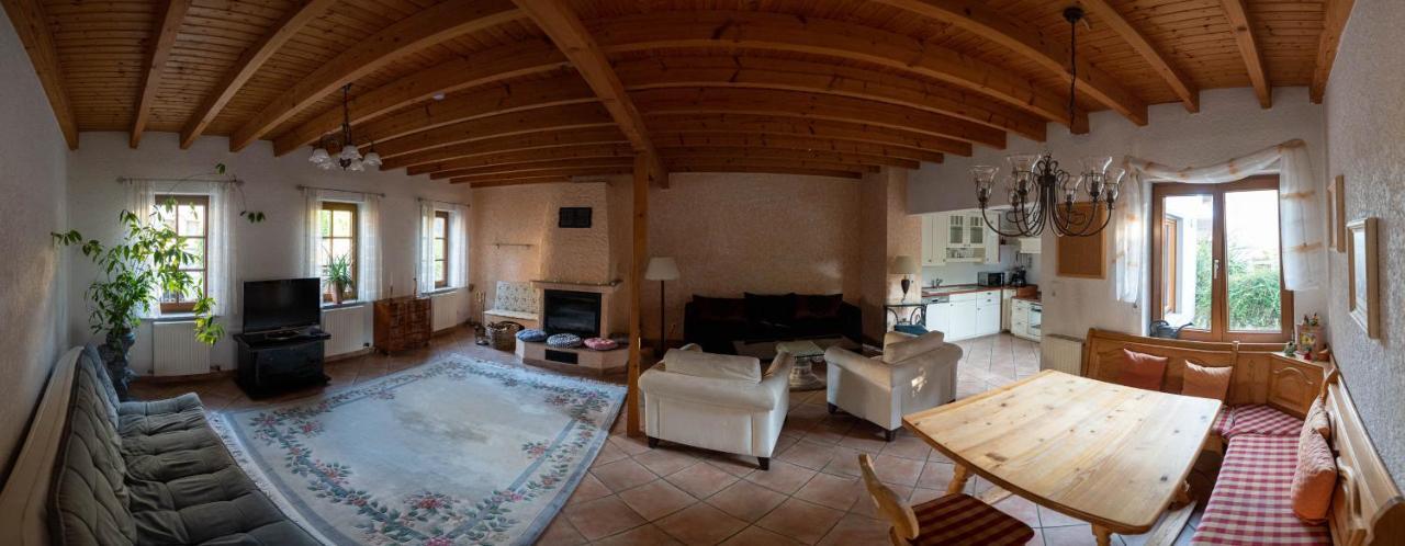 Ferienhaus Bis 10 Personen Und 2,5 Schlafzimmern Geisenheim Exterior photo